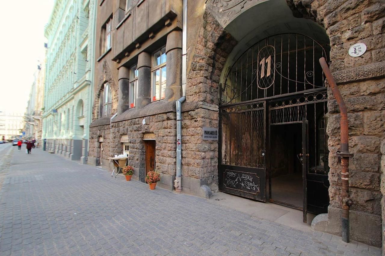 Апартаменты LUX Art Nouveau Apartment in Historical Center Рига-33