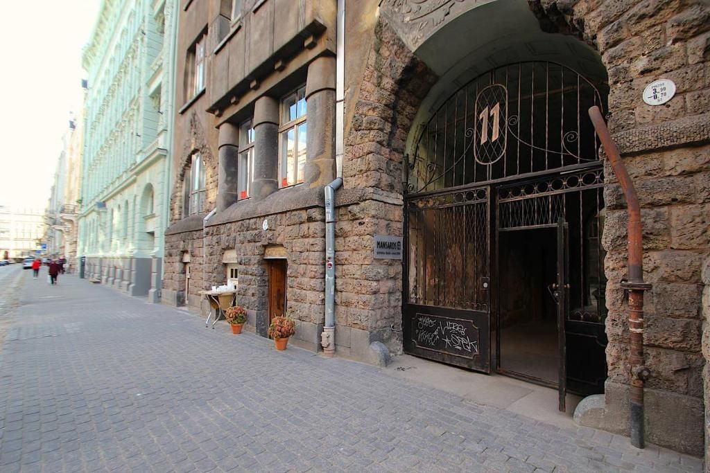 Апартаменты LUX Art Nouveau Apartment in Historical Center Рига-46