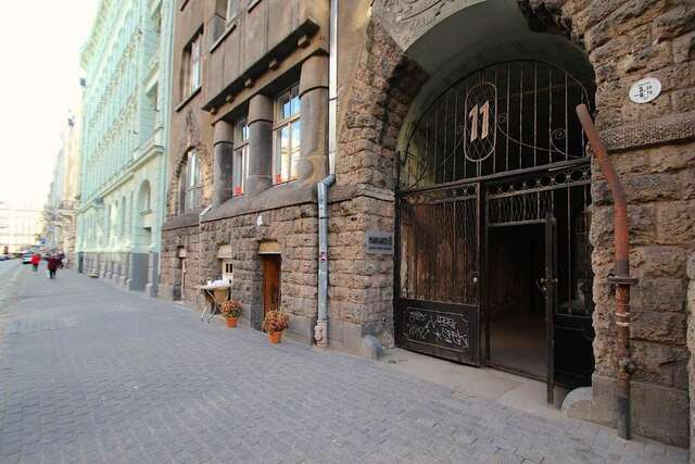 Апартаменты LUX Art Nouveau Apartment in Historical Center Рига-45